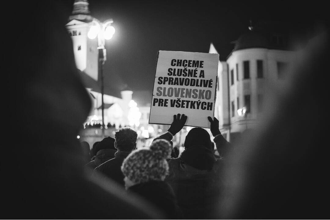 Foto: VIDEO: Opozícia opäť zvolala ľudí na námestia. Pozrite sa, ako protestovali Košičania