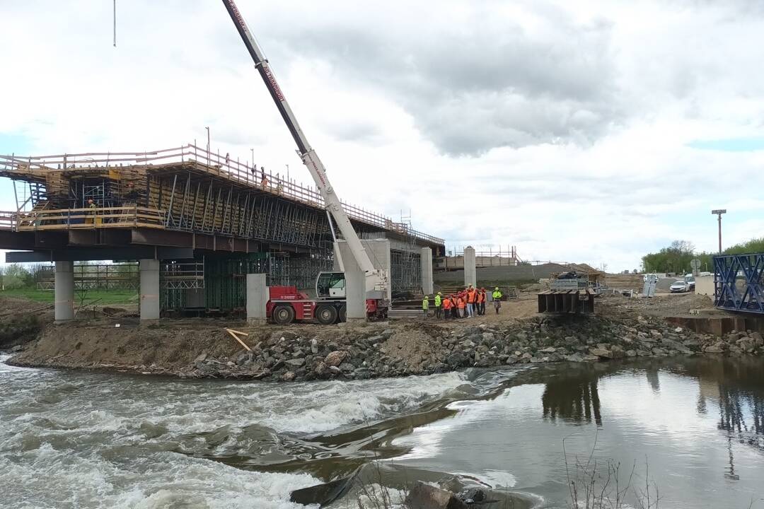 FOTO: Košický obchvat dostáva jasnejšie kontúry. Stavajú hlavne mosty a protihlukové steny