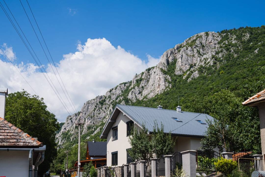 FOTO: Zádiel je atraktívnejší viac než kedykoľvek predtým. Deti prevedie tiesňavou rozprávková atmosféra