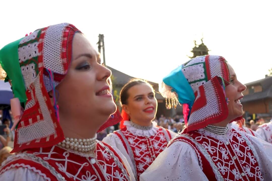 Foto: Košický kraj má svoj hit, pomohla s ním umelá inteligencia. To sa nenájde jeden dobrý spevák?, pýtajú sa východniari