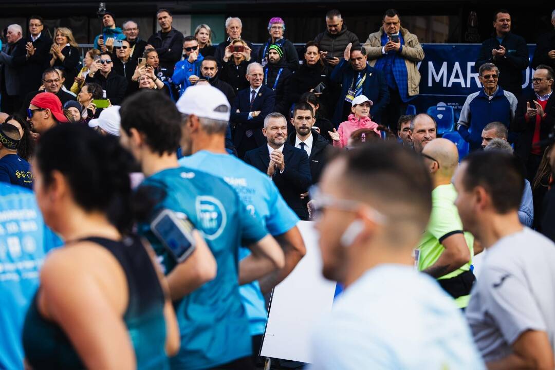 VIDEO+FOTO: V Košiciach odštartoval Medzinárodný maratón mieru. Prišiel sa na neho pozrieť aj prezident Pellegrini