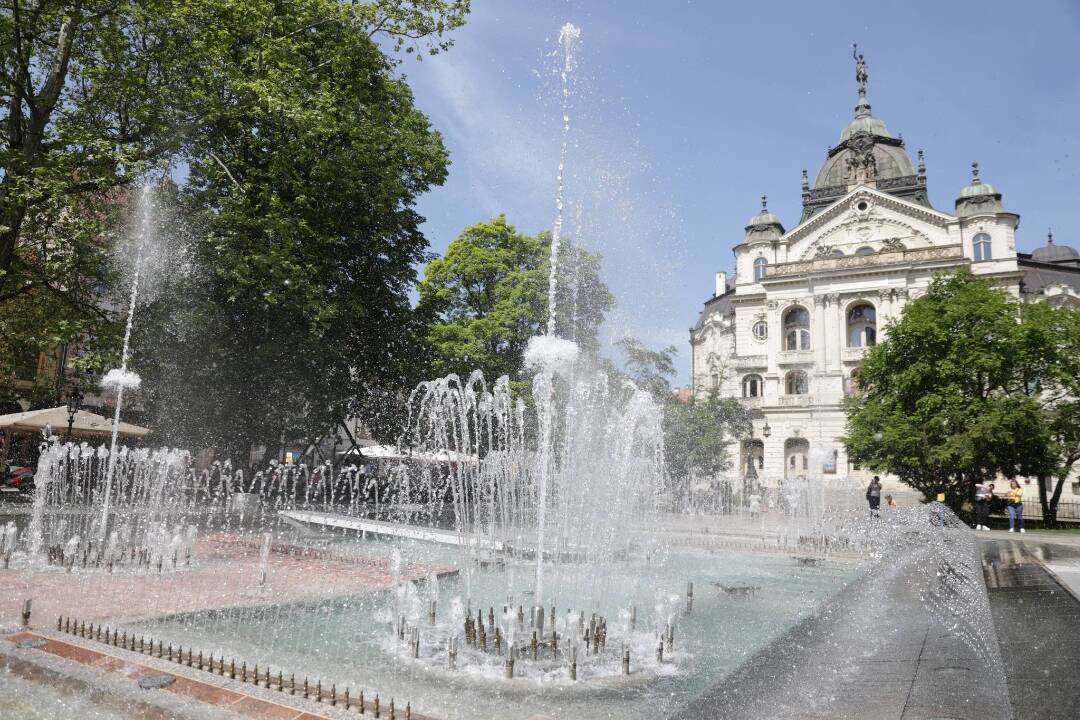 Foto: Košice sa rozlúčili so Spievajúcou fontánou, v októbri zaspievala poslednýkrát 