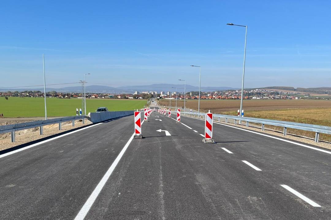 FOTO: Medzi Krásnou a Nižnou Hutkou dokončili nový most. Výstavba vyšla na takmer 1,5 milióna eur