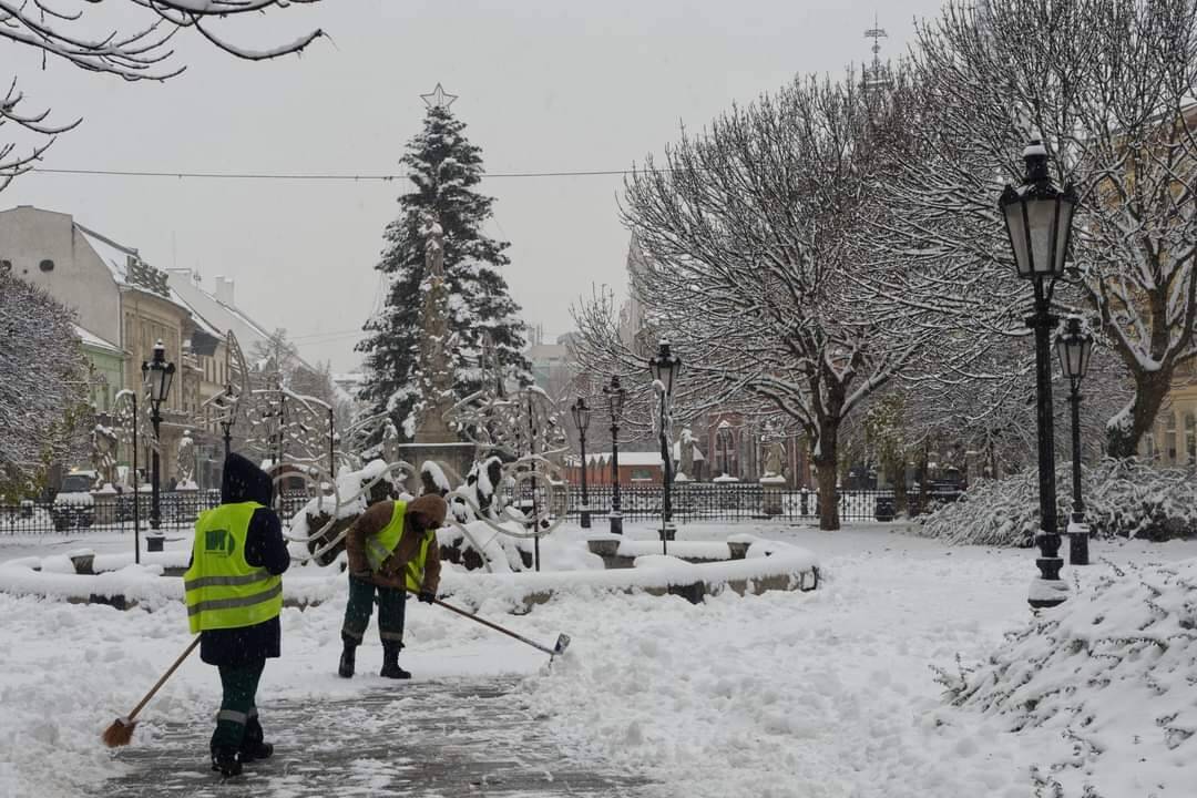 Foto: Prvé snehové vločky v Košickom kraji by mohli spadnúť už dnes. Vodičov potrápi aj poľadovica