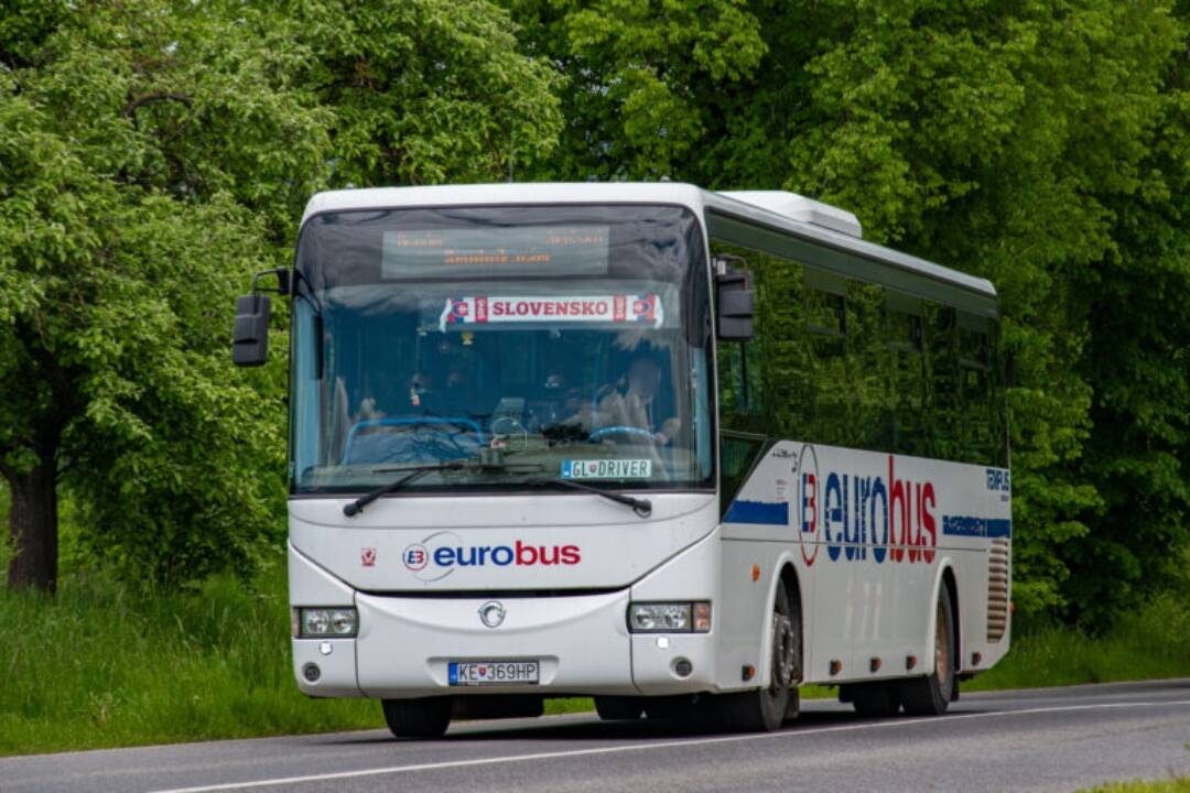 Foto: Dobré správy pre cestujúcich na Gemeri. Autobusy budú jazdiť častejšie a pribudnú aj nové spoje