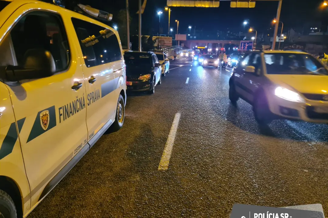 FOTO: Veľká policajná akcia aj v Košiciach, večer skontrolovali skoro 4 500 vodičov