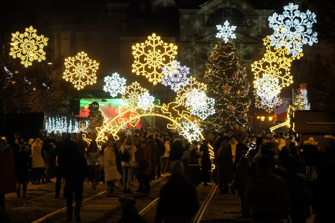 FOTO: Košičania si užívajú vianočné trhy plnými dúškami. Ako to vyzeralo na Hlavnej počas víkendu?