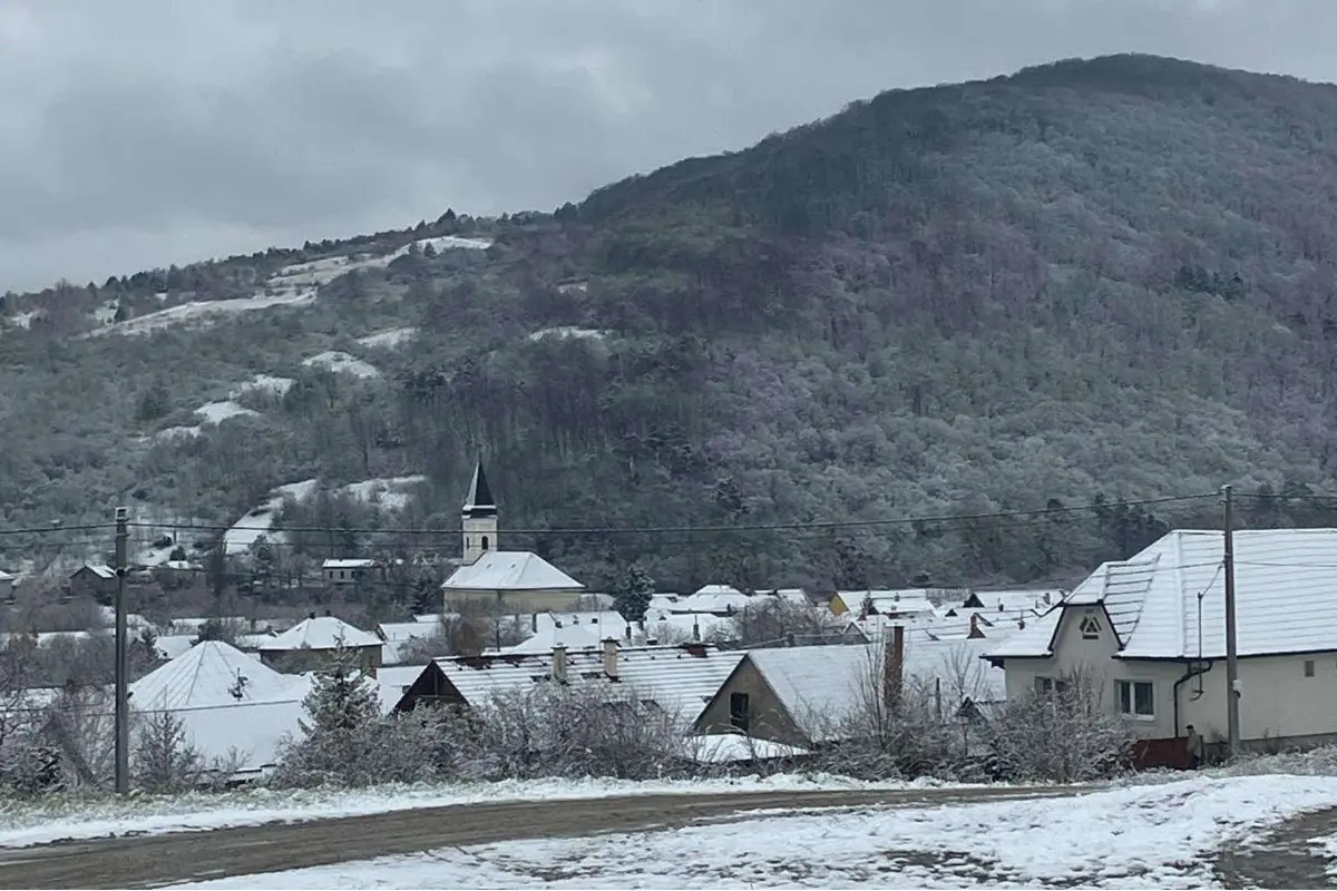 Foto: Košičania sa delia o zasnežené zábery mesta, Nový rok ich privítal s nádhernou snehovou nádielkou