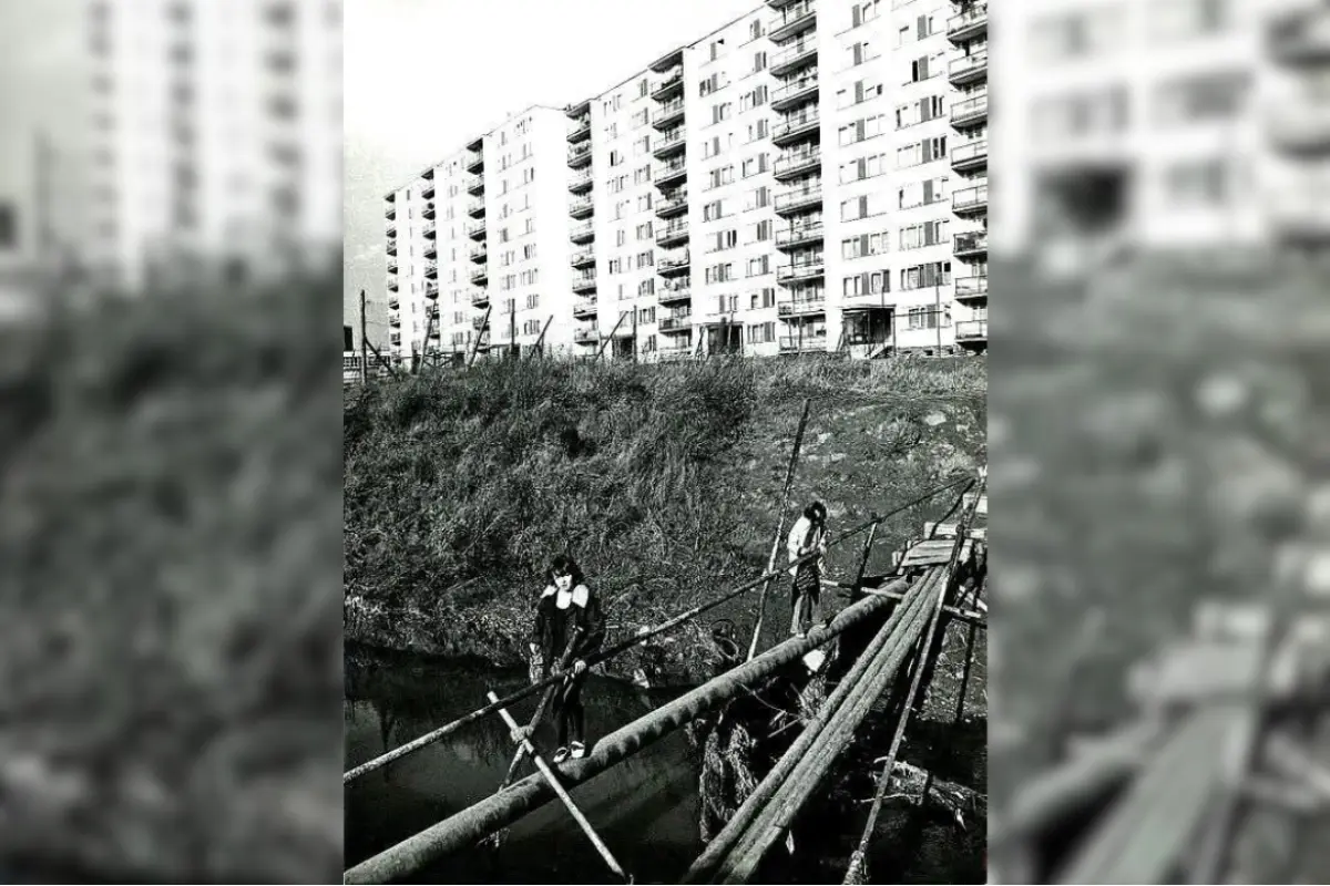 Foto: Spomienková fotografia prebudila nostalgiu u Jazerčanov. Pamätáte si na smradľavku?