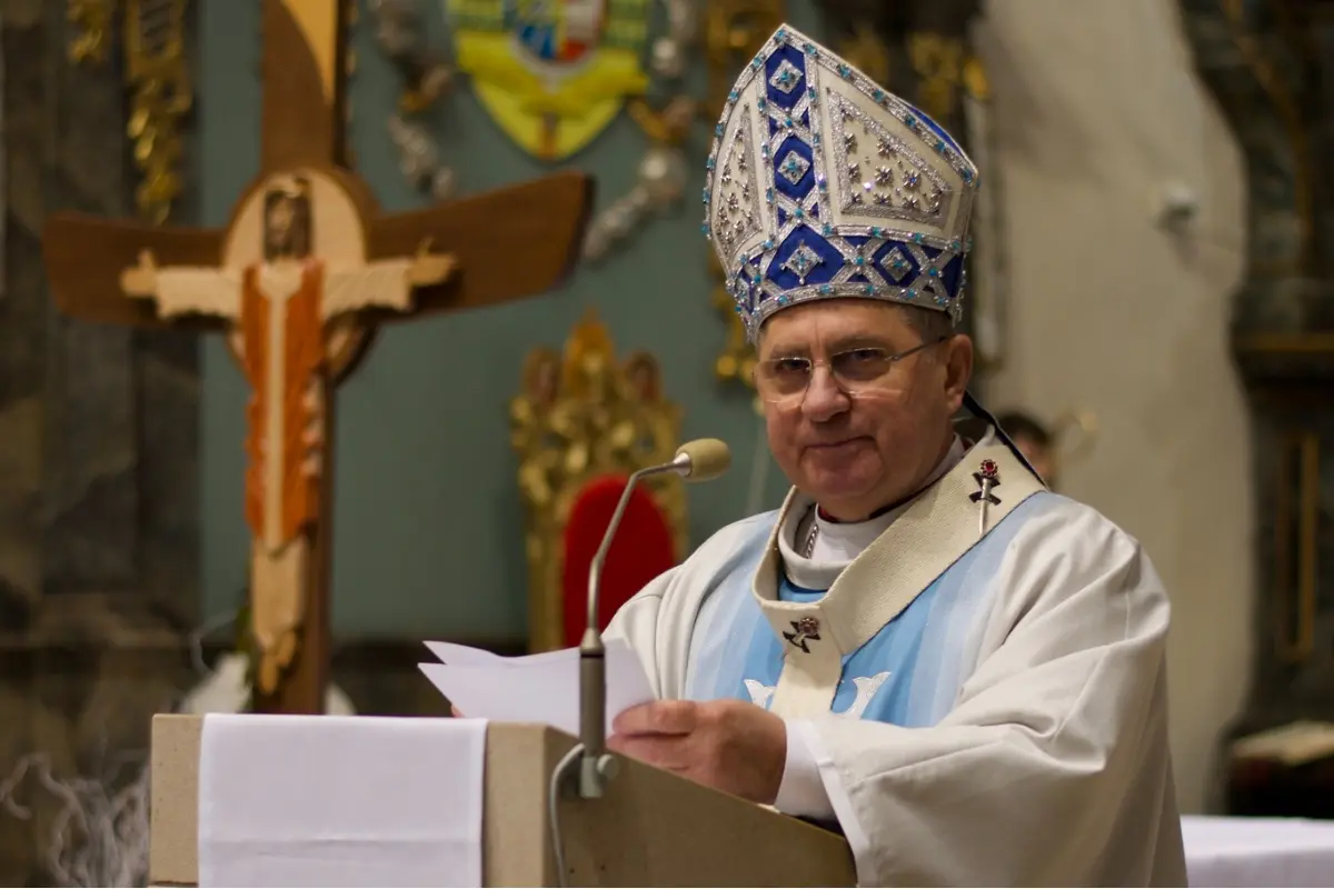 Foto: Košický arcibiskup Bernard Bober podá demisiu. O jeho ďalšej duchovnej ceste rozhodne pápež