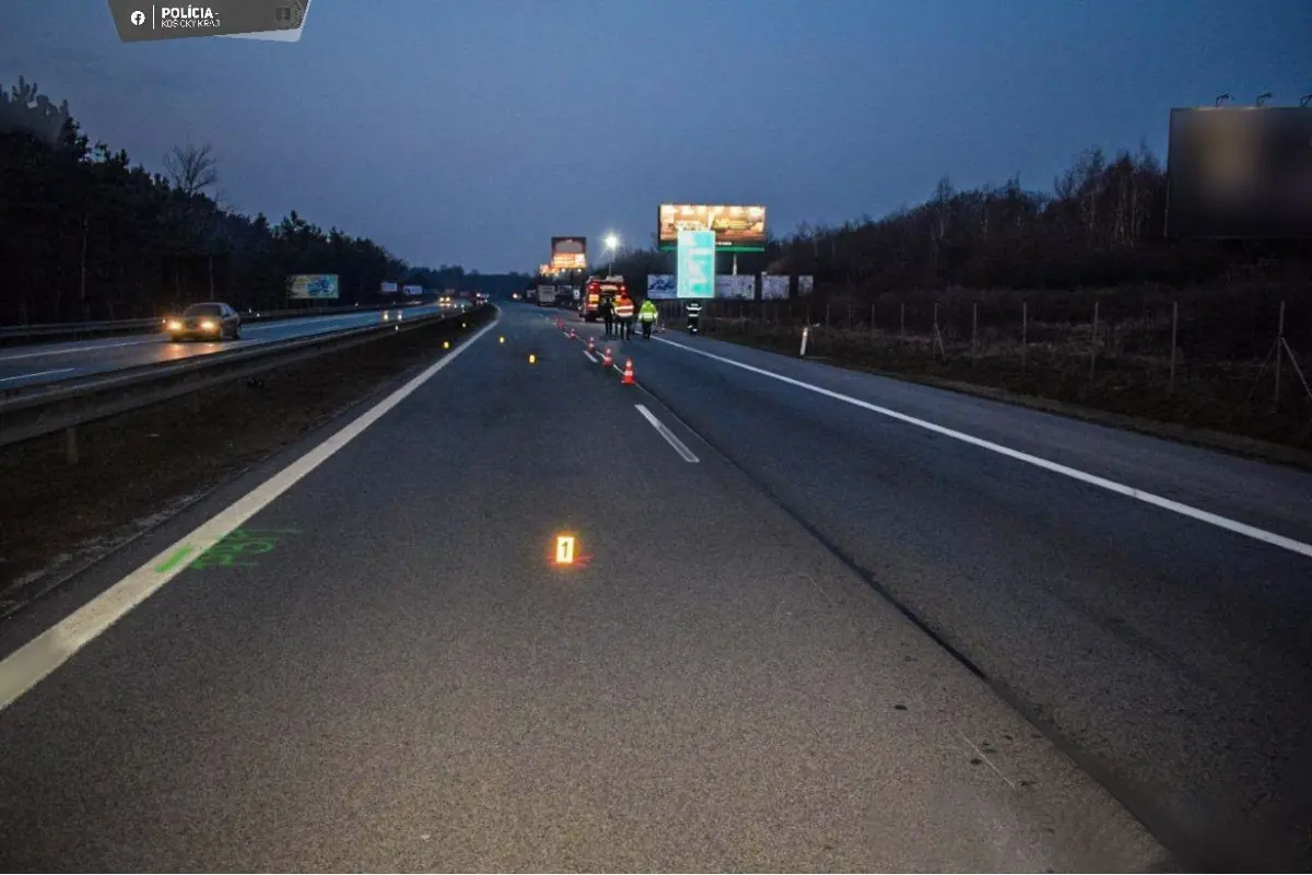 Foto: Smrteľná nehoda na Zelenom dvore: Pod kolesami prišiel o život mladý chodec, vodič ušiel, polícia po ňom pátra