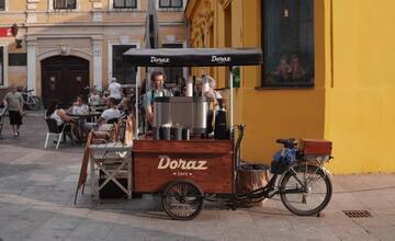 Jednu z najlepších pražiarní nájdete priamo v Košiciach. Doraz Cafe ponúka kávu svetovej úrovne