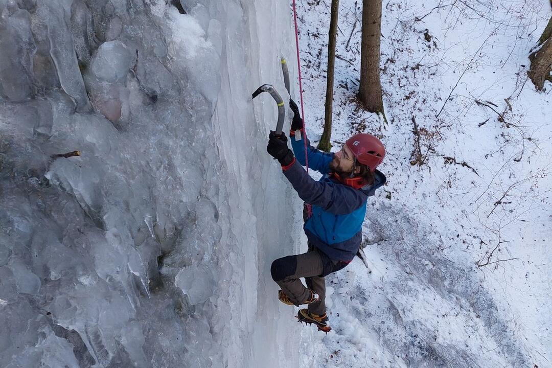 FOTO: Lezenie po ľadovej stene v Zádielskej doline, foto 4