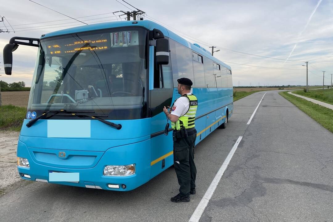 FOTO: Prvomájové policajné kontroly v Košickom kraji, foto 18