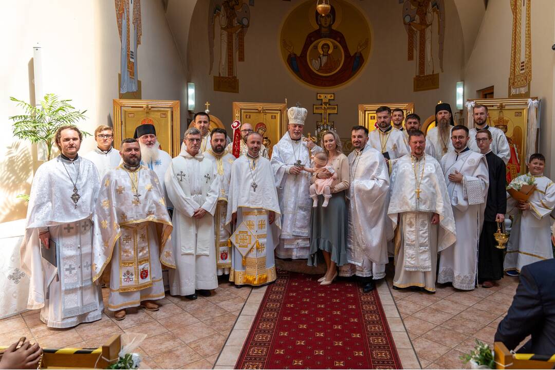 FOTO: Vysvätenie Sergija Sabova za nového kaplána farnosti Košice - Furča, foto 8