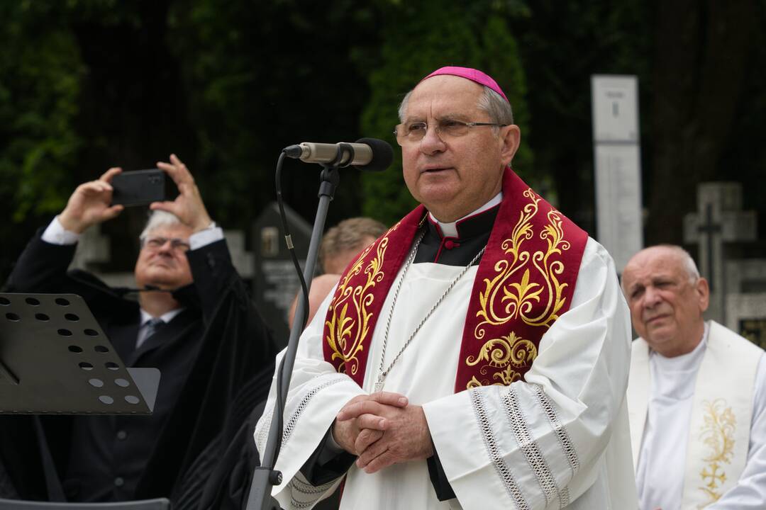 FOTO: Verejný cintorín v Košiciach je plne k dispozícii. Takto vyzerá po rekonštrukcii, foto 18