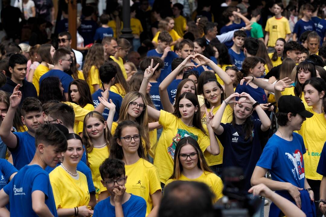 FOTO: Košická Hlavná ulica sa roztancovala v rytme štvorylky, foto 1