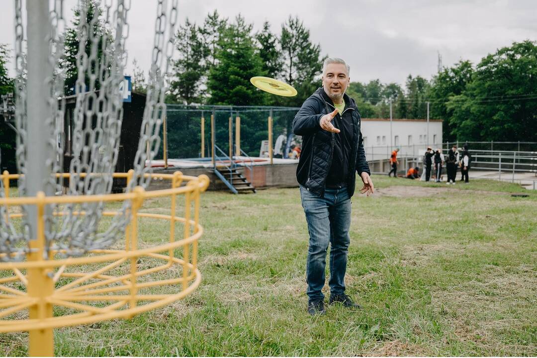 FOTO: Na Jahodnej otvorili novú atrakciu. Je ňou discgolfové ihrisko, foto 10