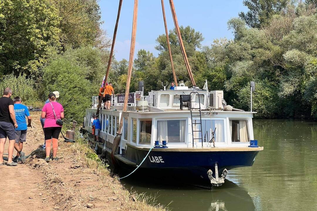 FOTO: Výletná loď Labe sa dostala do cieľa. Prebádajte na jej palube Zemplínsku Šíravu, foto 16