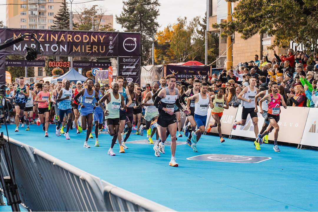 FOTO: Medzinárodný maratón mieru v Košiciach si pripomína svoju storočnicu, foto 1