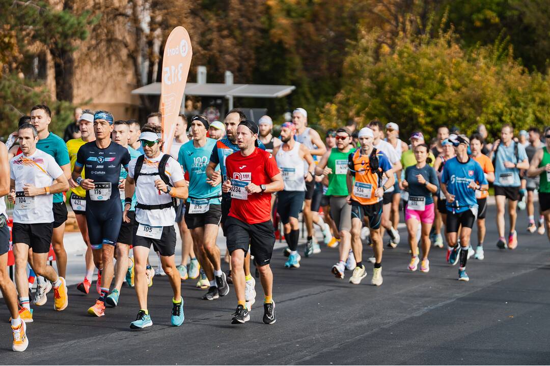 FOTO: Medzinárodný maratón mieru v Košiciach si pripomína svoju storočnicu, foto 2