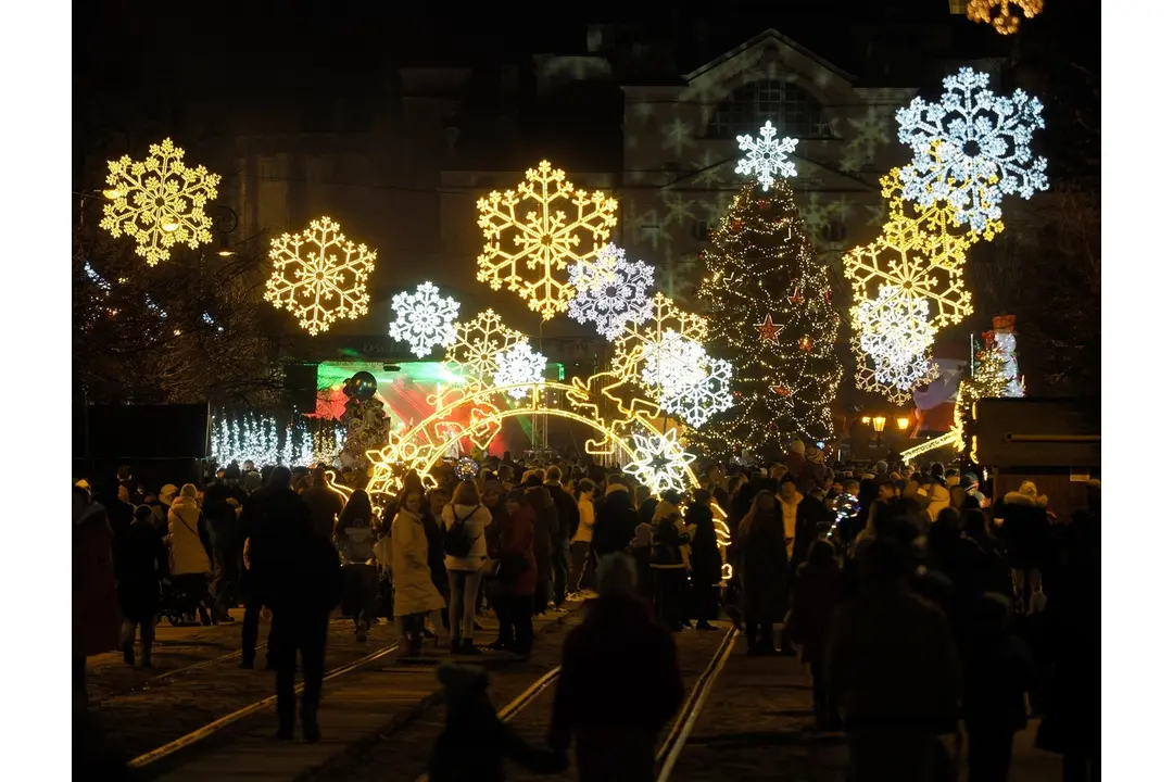 FOTO: V Košiciach odštartovali vianočné trhy. Ako to vyzeralo počas víkendu?, foto 7