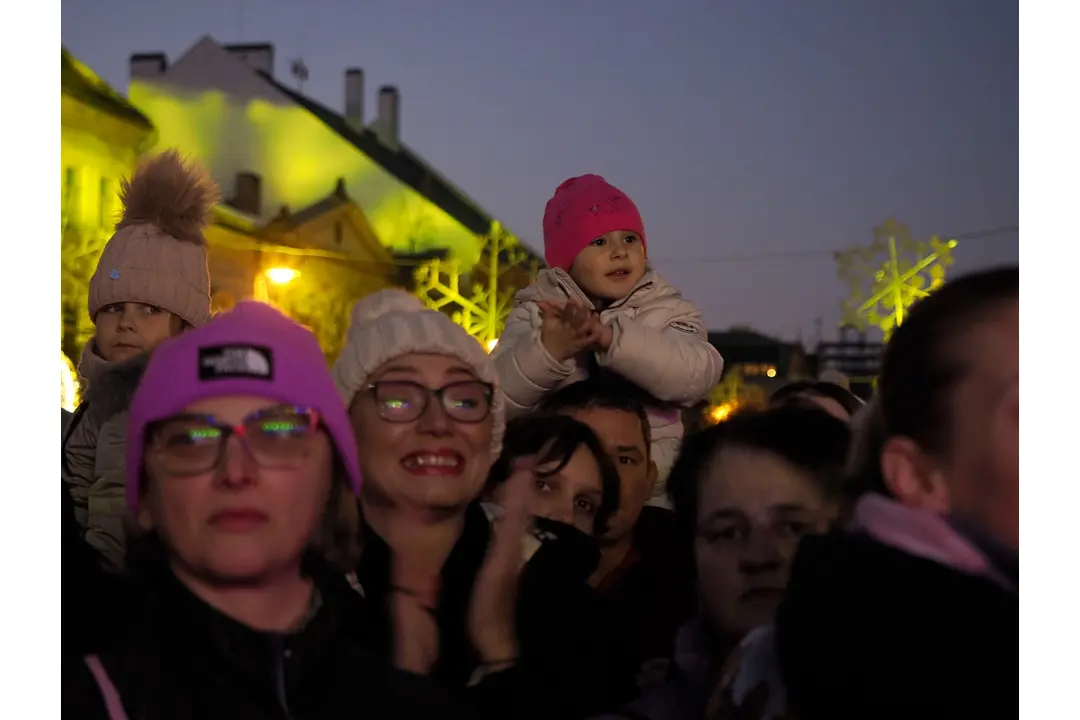 FOTO: V Košiciach odštartovali vianočné trhy. Ako to vyzeralo počas víkendu?, foto 26