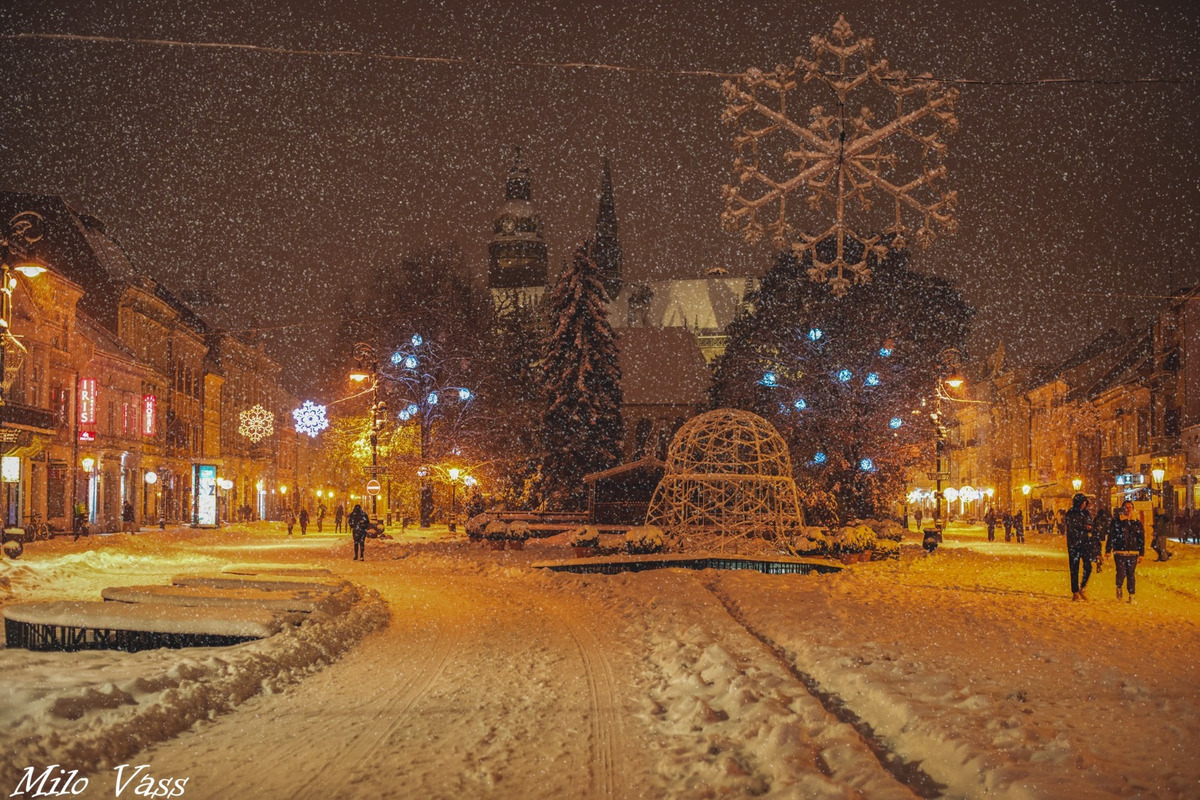 FOTO: Košice sa pod snehovou prikrývkou menia na rozprávku, foto 12