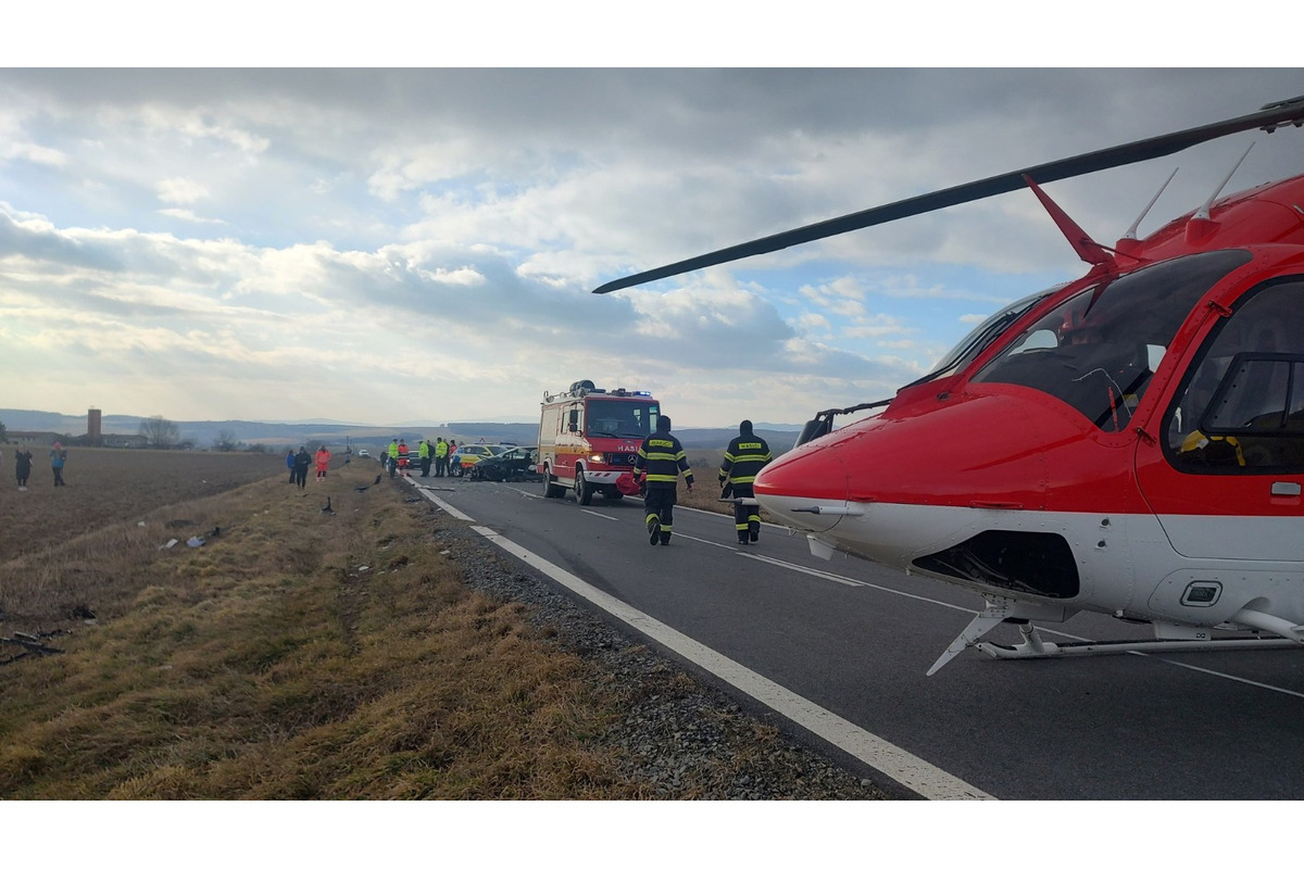 FOTO: Hromadná nehoda pri Bidovciach, foto 10